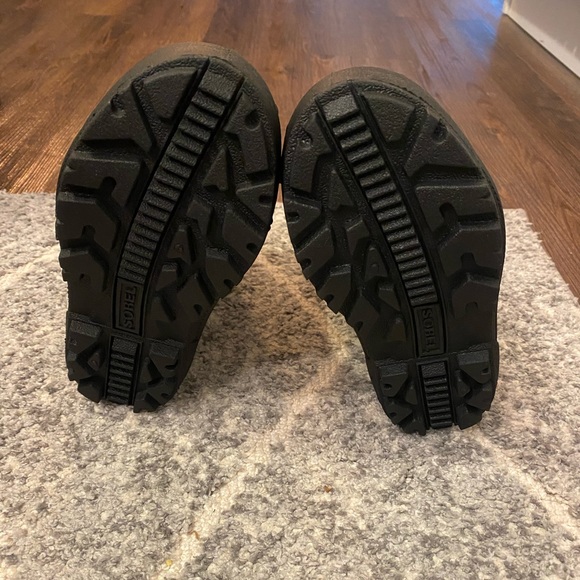Brand New in the box, Kids Sorel Snow Boots - Picture 7 of 8